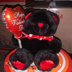 Valentine’s Day Bear With Balloon